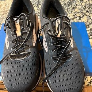 Brooks ghost 13 women’s running shoes